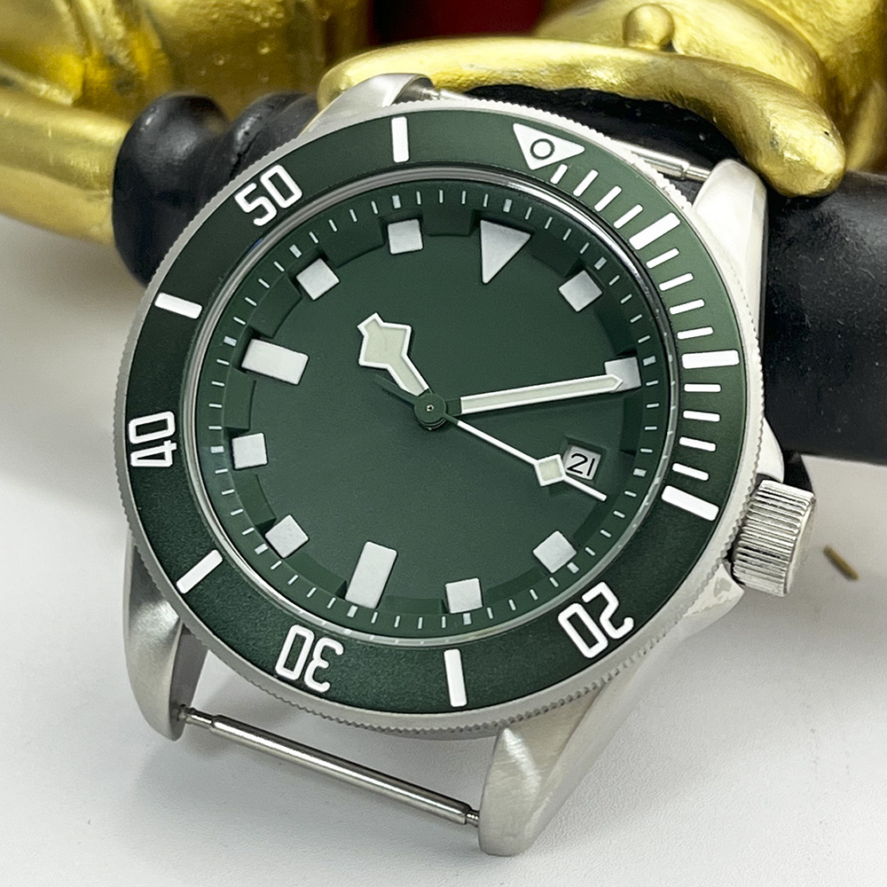 A1 Watches & Jewelry New York Photos - ทหารสีเขียวผู้ชายนาฬิกากลไกอัตโนมัติธุรกิจนาฬิกาข้อมือ ST1612 นาฬิกากันน้ํานาฬิกาข้อมือดําน้ํา A1