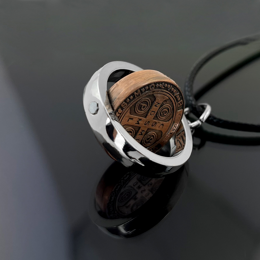 สร้อยคอเหรียญนักบุญเบเนดิกต์ให - Jewelry & Watches Ltd บทวิจารณ์และราคา